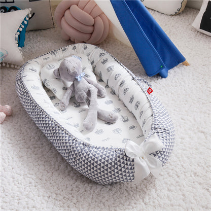 Snuggle Nest (baby crib)